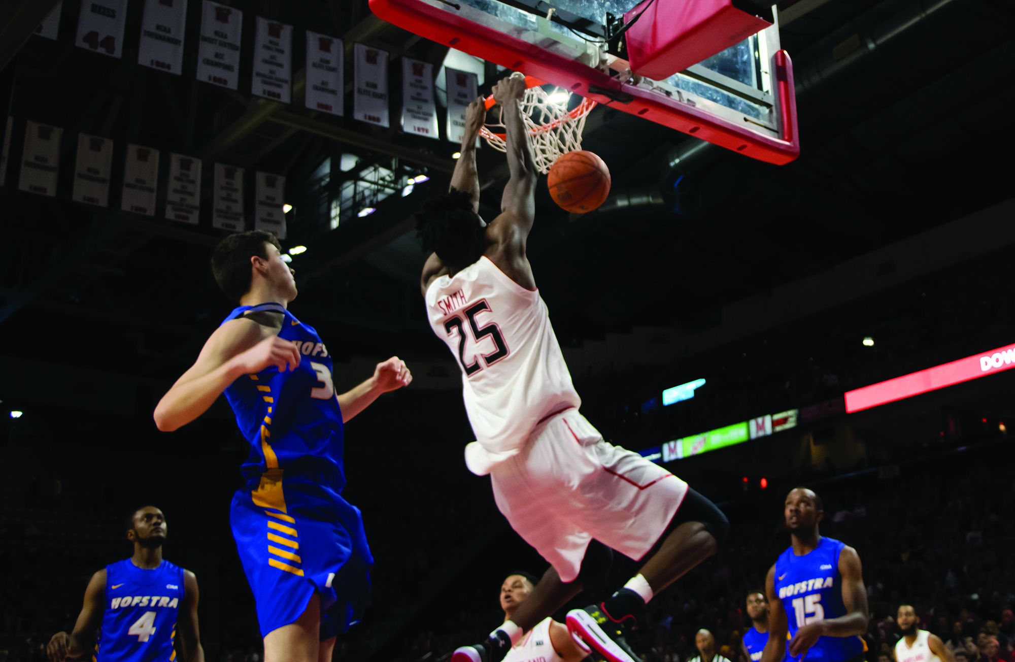 Maryland Men S Basketball Fights Back To Beat Hofstra 80 69 After Trailing At Halftime The Diamondback Maryland Men S Basketball Fights Back To Beat Hofstra 80 69 After Trailing At Halftime The Diamondback