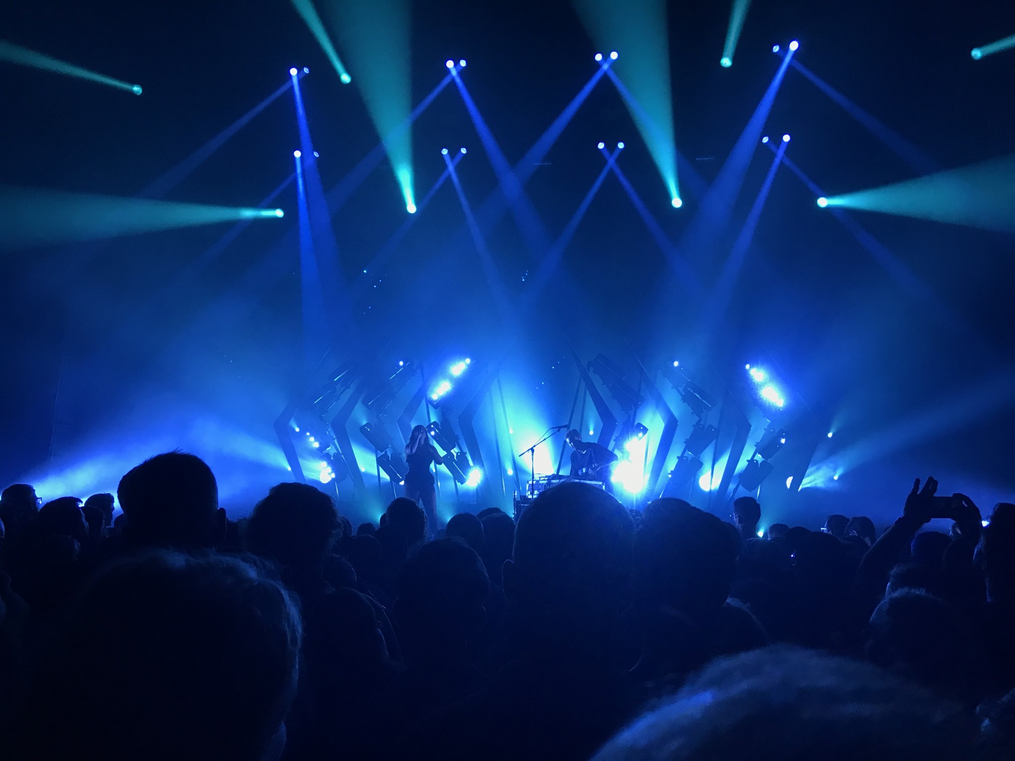 Review Sylvan Esso showed The Anthem a image