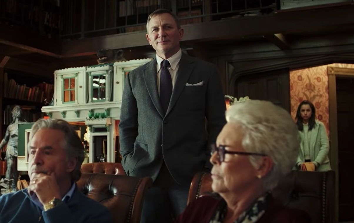 Review Murder mystery ‘Knives Out’ doesn’t cut too deep The Diamondback