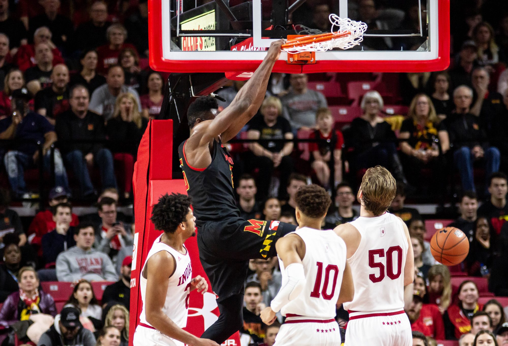 jalen smith dunk