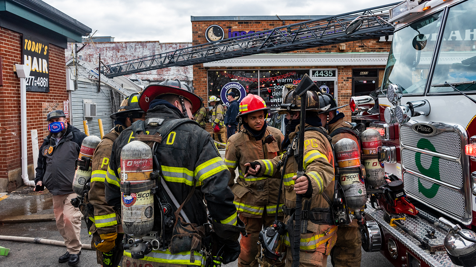 No injuries reported after fire near Insomnia Cookies