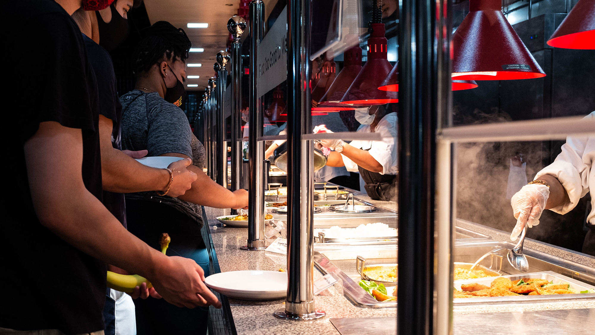 Some UMD students want to see return of takeout option at dining halls